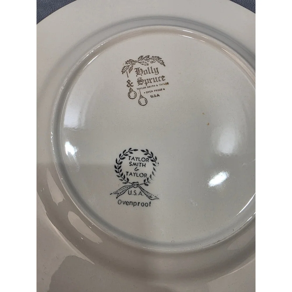 Taylor Smith + Taylor Holly + Spruce Christmas Tree 4 sets 4 Piece Place Setting